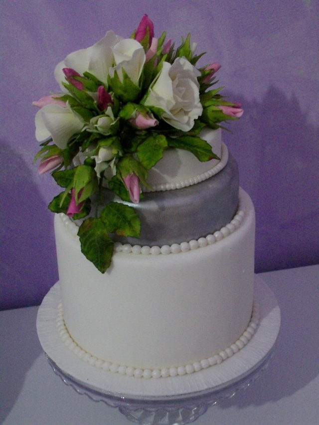 Roses Wedding or Celebration Cake